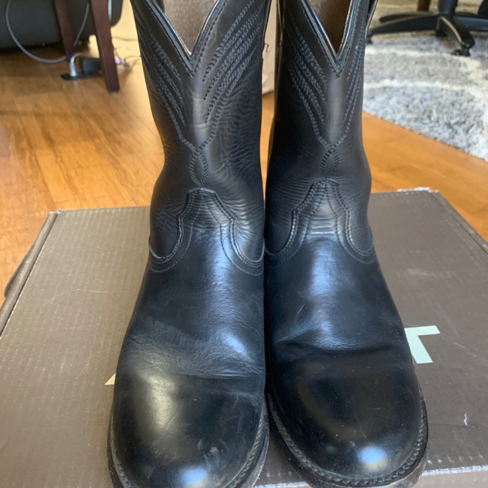 Men`s Black Ariat Roper Size 7D Dress Boots